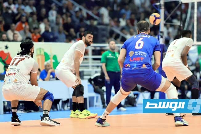 من يتوَّج بكأس وذهبية الأندية للكرة الطائرة السويحلي أم الترجي؟