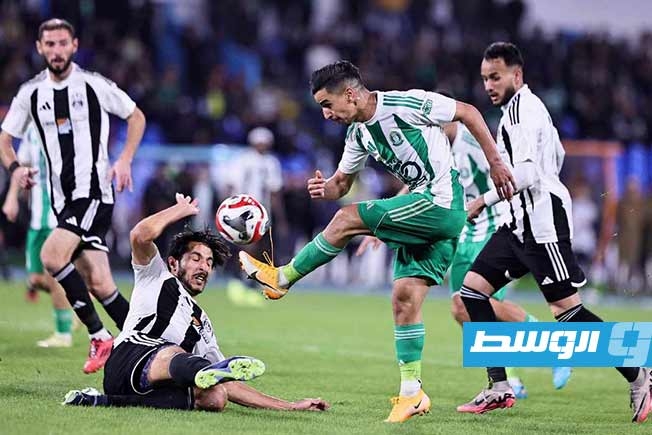 عدسة «بوابة الوسط» ترصد التعادل الإيجابي بين الأهلي طرابلس والمدينة في «دورينا»