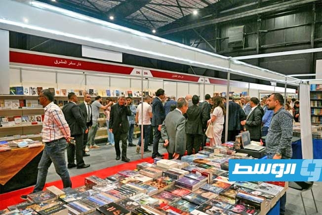 الكتب السياسية تتفوق على الروية والشعر في معرض بيروت للكتاب