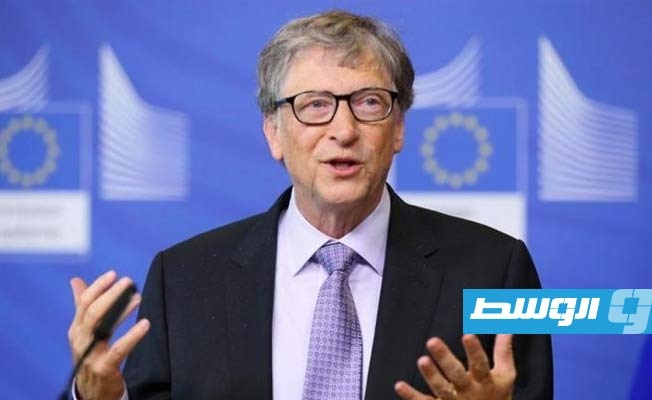 بيل غيتس من إندونيسيا: الذكاء الصناعي ضروري للابتكار في الصحة والتعليم
