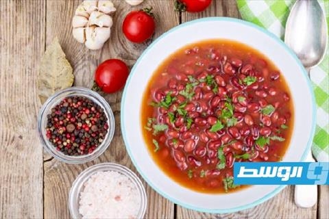 فاصوليا حمراء بصلصة الطماطم