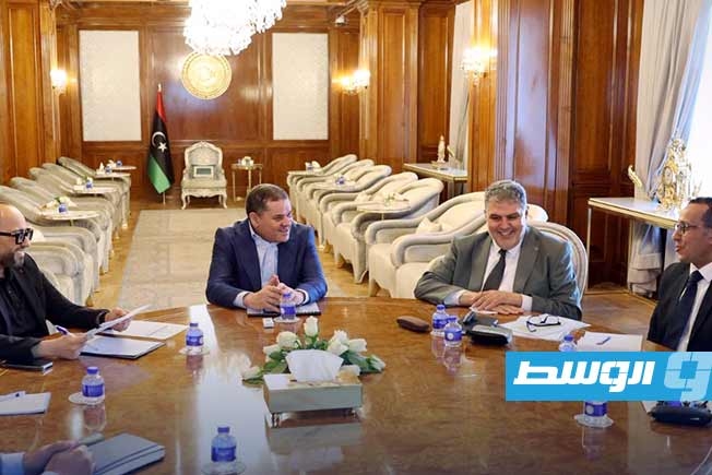 الدبيبة يطالب مسؤولي برنامج «الإسكان والتعمير» بالجودة والالتزام بالتنفيذ