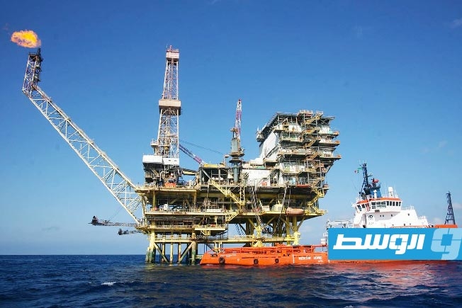 أسعار النفط تنخفض مجددا على خلفية الحرب بين إيران و«إسرائيل»