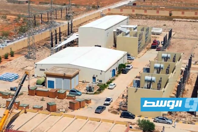 صيانة خط الشمال - سيدي فرج في بنغازي تمهيدًا لإعادة الكهرباء