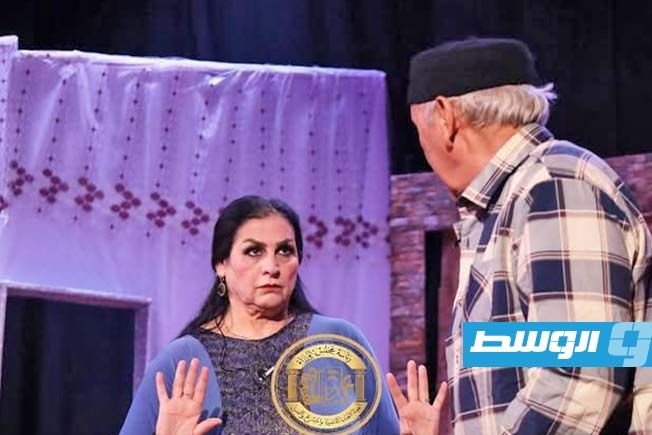 بالصور: عرض مسرحية «على كيفها» في طرابلس