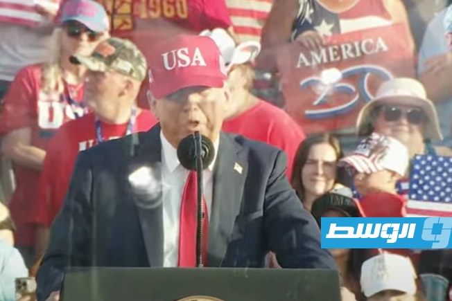 اتصلوا بكل احترام ليطلبوا الإذن.. ترامب يزعم: سمحت للإيرانيين بإطلاق 14 صاروخا علينا