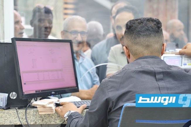 «المركزي»: توزيع 56.5 مليار دينار على المصارف خلال 5 أشهر
