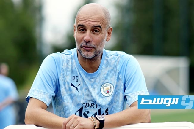 غوارديولا يكشف عن رأيه في الصفقات الجديدة لمانشستر سيتي