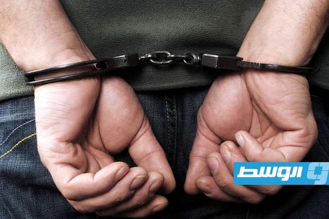«شرطة صبراتة»: ضبط تشكيل عصابي يسرق المنازل