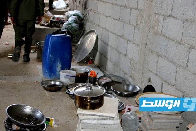 تعذيب وابتزاز واعتداءات جنسية.. كشف نتائج التحقيقات مع تجار البشر في زلة
