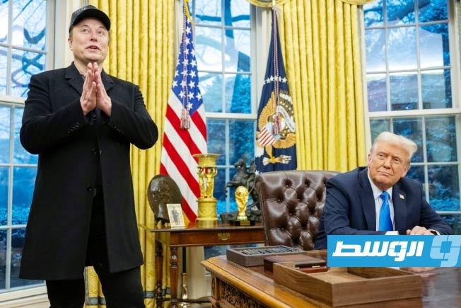 تراشق ترامب وإيلون ماسك يكبد شركة تيسلا خسائر تتجاوز 100 مليار دولار