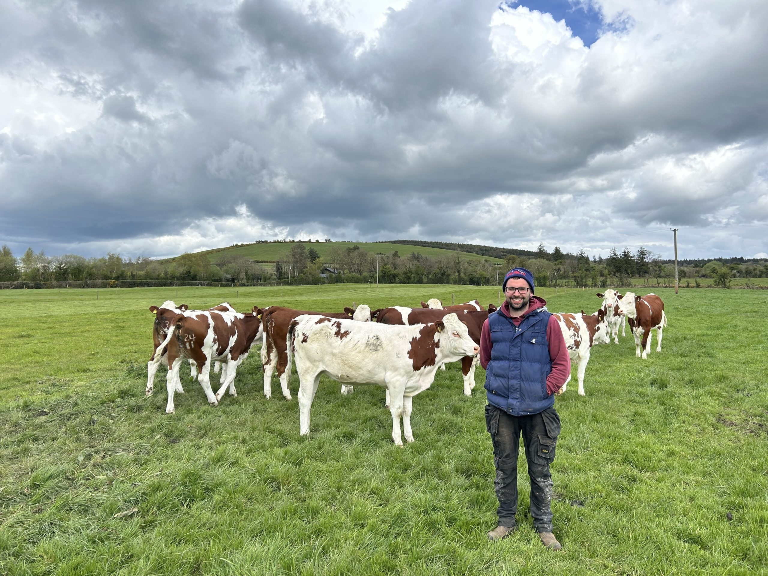 Young new entrant goes against the grain milking Montbeliardes