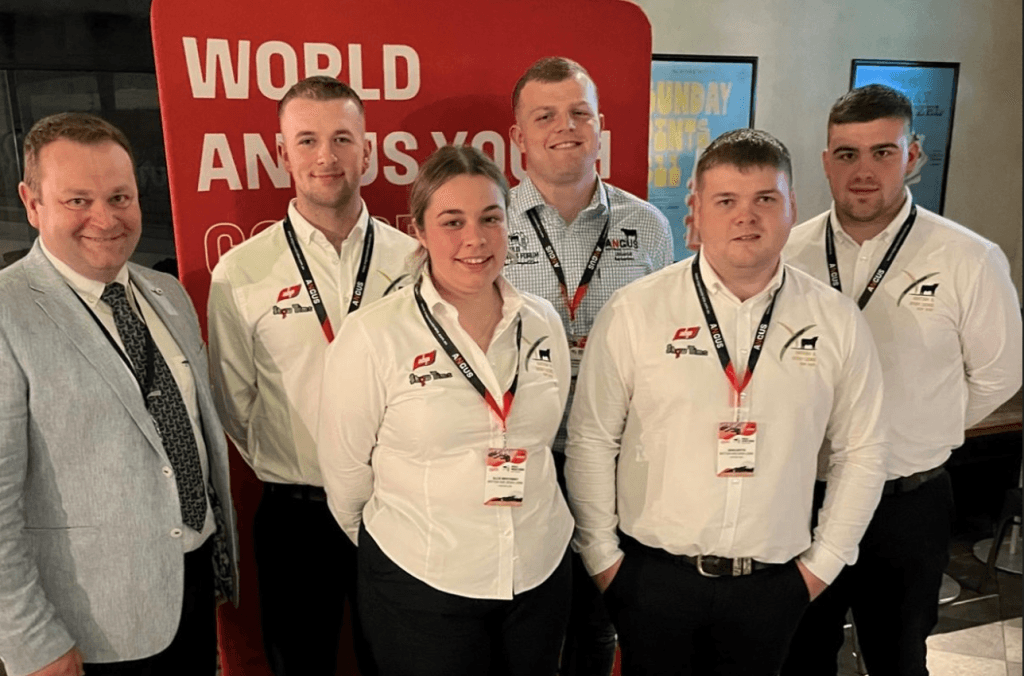 Young Irish and UK delegates travel to World Angus Forum in Oz