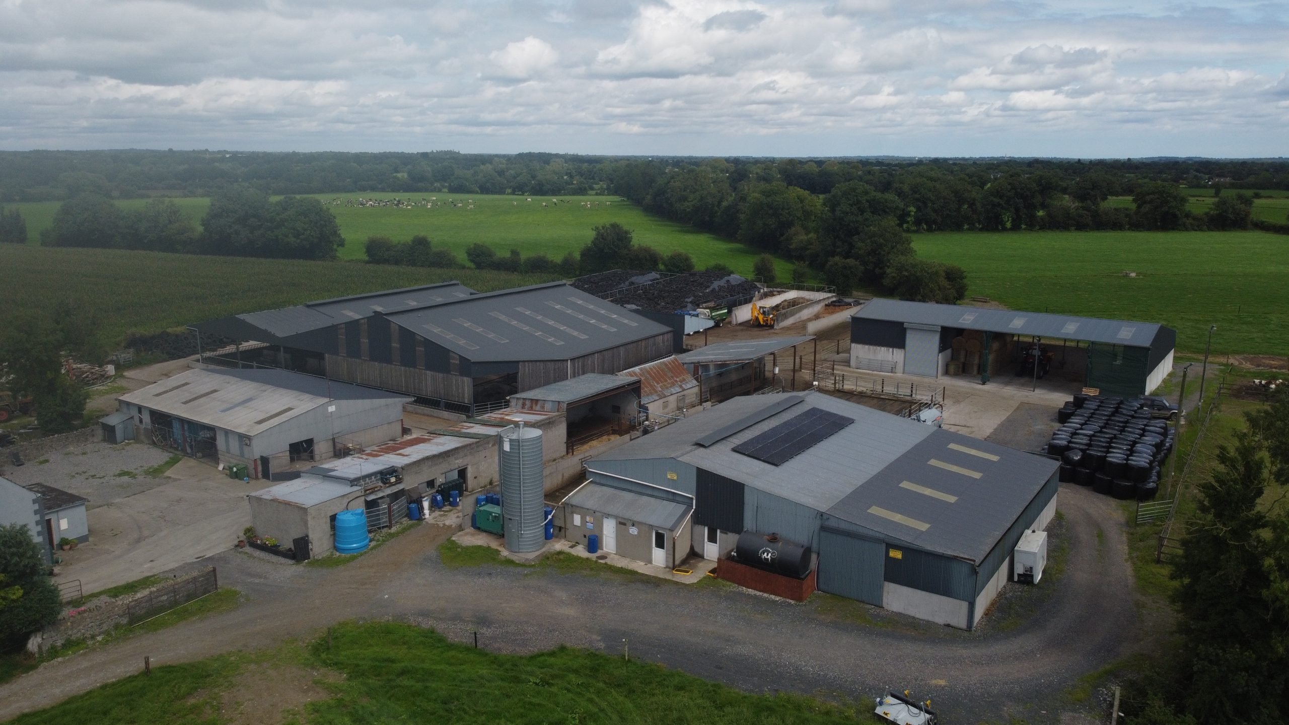 Watch: Farmyard design event focuses on good cow flow