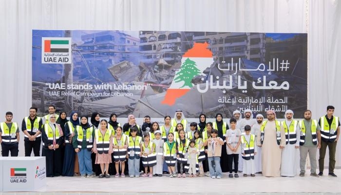 «الإمارات معك يا لبنان» تجمع 100 طن من المواد الإغاثية في الفجيرة