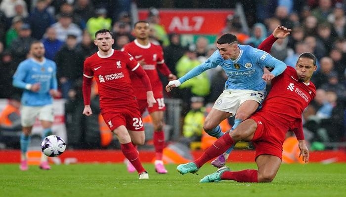 الدوري الإنجليزي في كوريا الشمالية.. غرائب لا يمكن تصورها