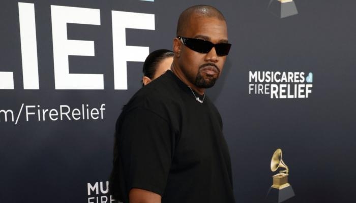زلة لسان تطيح بكانييه ويست مجددًا.. وكالة "33 & West" تنهي التعاقد معه
