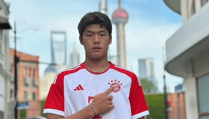 "ميت دماغياً".. ضربة في الرأس تضع لاعب صيني على فراش الموت
