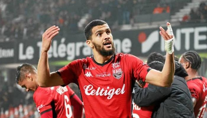 هل وصلته دعوة بيتكوفيتش؟.. صديق شايبي يكشف موقفه من منتخب الجزائر