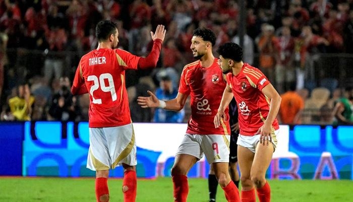 بعد اعتماد هزيمته.. هل يعلن الأهلي انسحابه من الدوري المصري؟