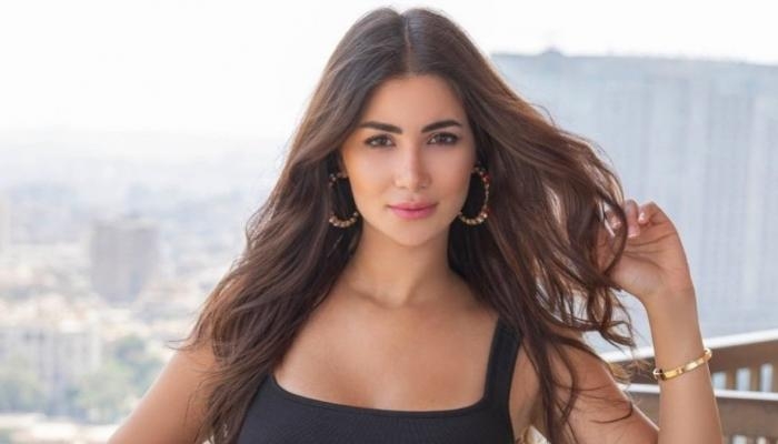 هدى الأتربي: أحب لقب«قنبلة الجيل» وزاد وزني بعد فسخ الخطوبة (حوار)
