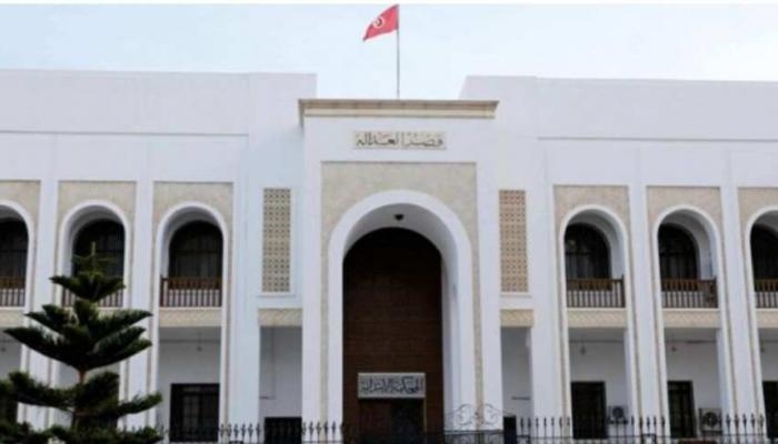 بسبب «خطر حقيقي».. قضاء تونس يباشر قضايا الإرهاب عن بُعد