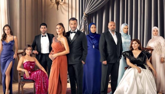 انفصال «بامبي» عن مسلسل »شراب التوت» يشعل تفاعلاً واسعاً في تركيا