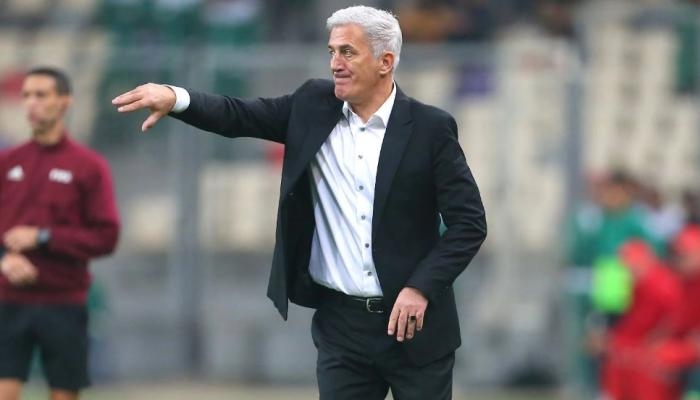 «الأفضل لا يكفي».. بيتكوفيتش يودّع عطال ويبحث عن البديل
