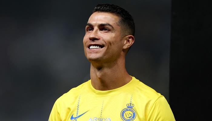 علامة كريستيانو رونالدو التجارية تلامس المليار يورو
