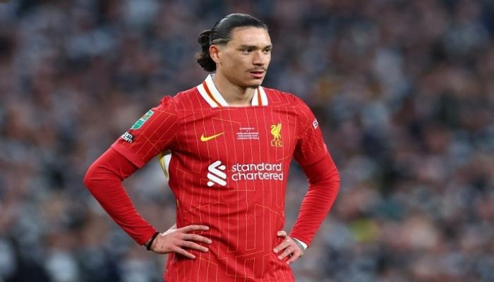 بسبب 5 ملايين يورو.. هل يتحايل ليفربول على بنفيكا؟