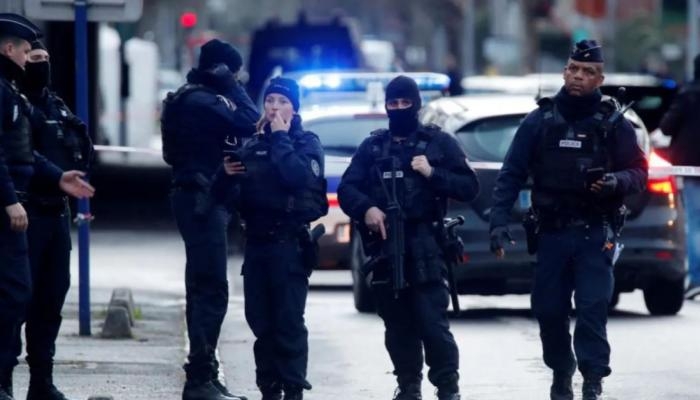 قتيل و3 جرحى في حادث طعن داخل مدرسة بفرنسا