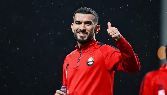 راوغ 6 لاعبين.. أمير سعيود يهدر هدفا «ماركة ميسي» (فيديو)