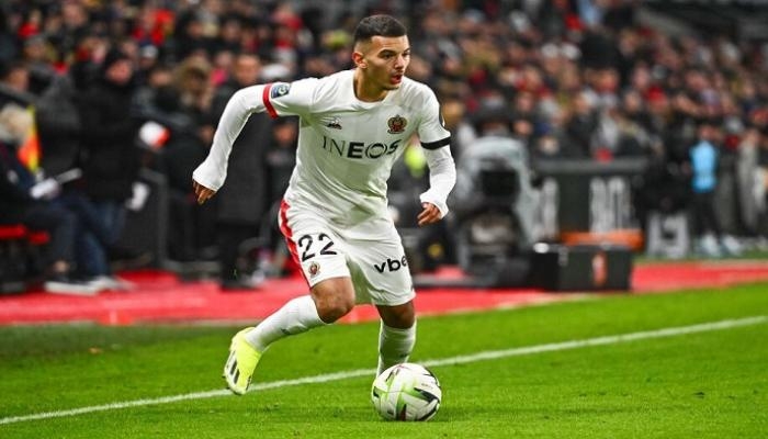 أفضل لاعب بعد «المنقذ».. ماذا قدم بوعناني أمام سان جيرمان؟