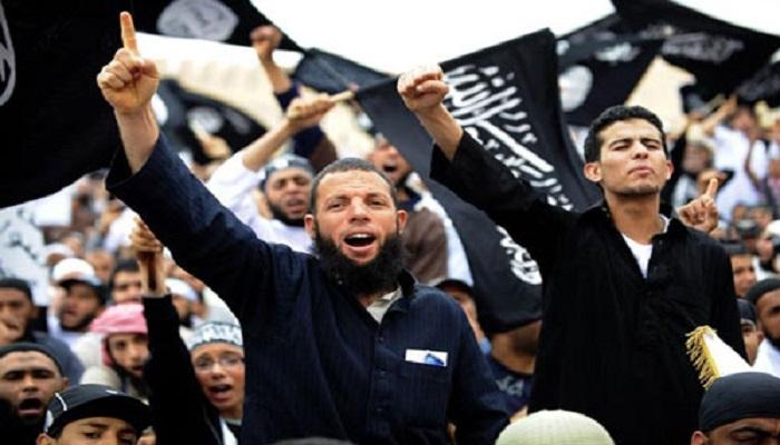 على خطى داعش.. حزب تونسي يدعو لإسقاط «قيم الجمهورية» لإقامة «الخلافة»
