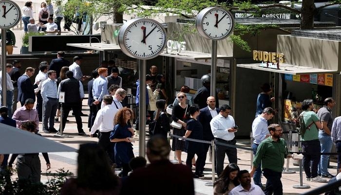 أرقام صادمة.. البريطانيون يفقدون الثقة بالاقتصاد