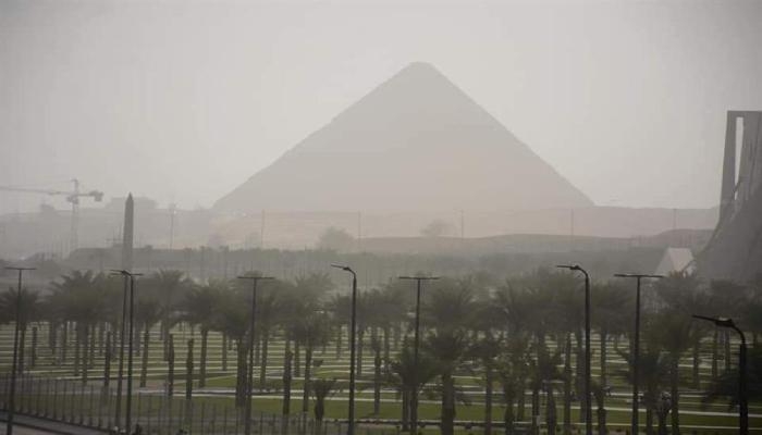 أبرز المعلومات عن العاصفة الترابية في مصر.. طقس الأربعاء ينذر بالخطر