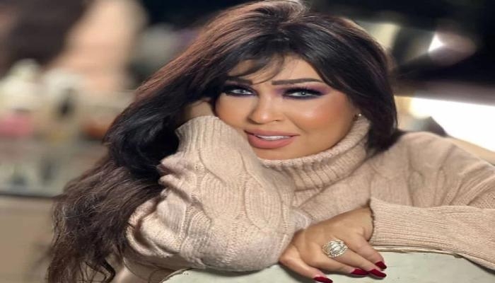 بالمزمار البلدي.. فيفي عبده تحتفل بعيد ميلادها وسط نجمات الفن (فيديو)