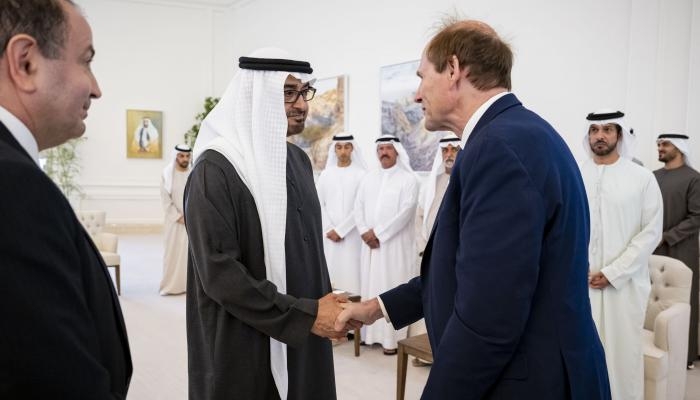 محمد بن زايد: الإمارات تولي أهمية كبيرة لتعزيز السلوكيات الإيجابية في المجتمع