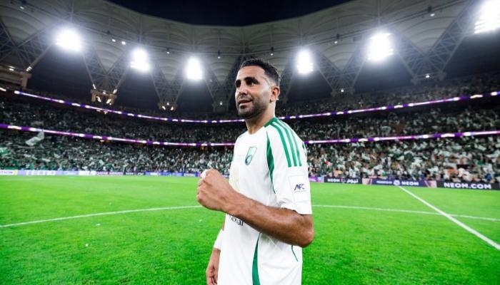 دخل التاريخ رفقة الأهلي.. ماذا قدم محرز في ليلة التتويج الآسيوي؟