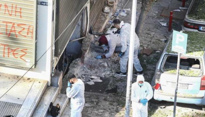 خططت لزرع عبوة ناسفة.. مقتل امرأة في انفجار باليونان