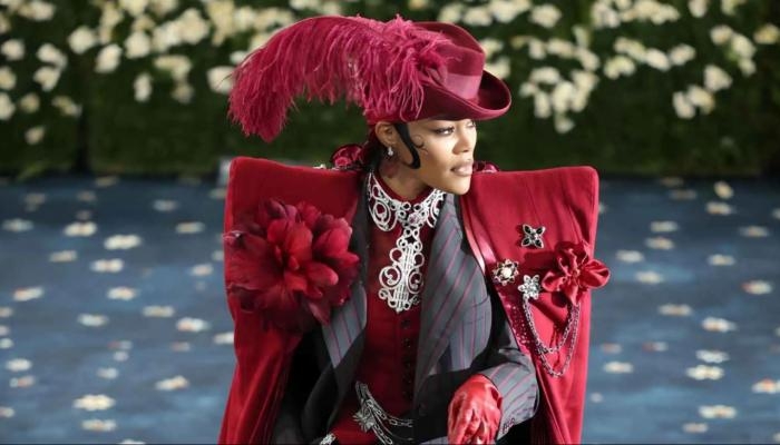 منهم مادونا، أنجيل وديمي مور... إطلالات نجوم العالم في احتفالية Met Gala 2025 (صور)