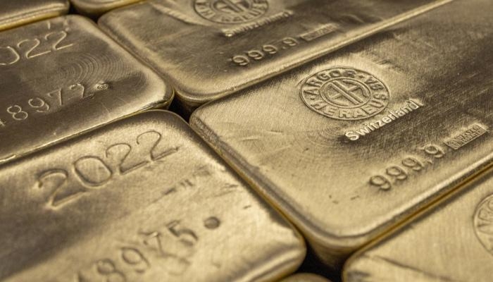 سعر الذهب اليوم.. هبوط مفاجئ بعد محادثات «إيجابية» بين الصين وأمريكا