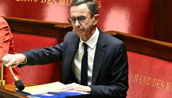 برونو ريتيلو.. رجل «الاحتياط» على خط إحماء رئاسة فرنسا