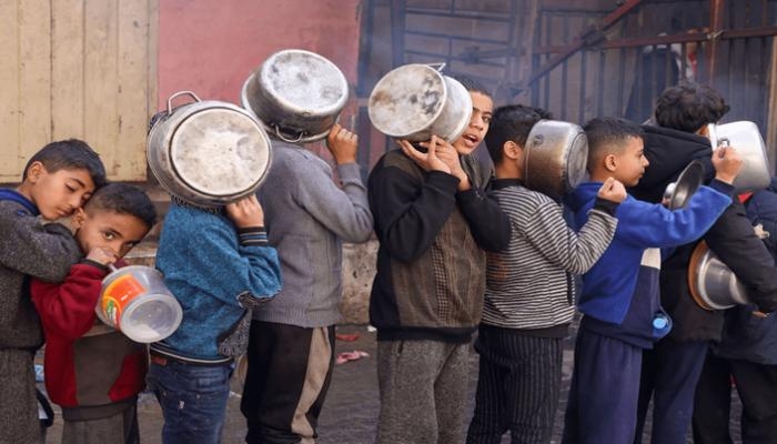 بتنسيق مع إسرائيل.. مؤسسة إنسانية أمريكية تستعد لتوزيع مساعدات بغزة