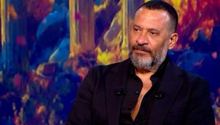 ماجد المصري يتحامل على نفسه لـ«مقابلة طلاب»