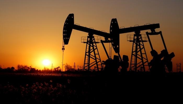 النفط على صفيح ساخن.. التوترات بين إسرائيل وإيران تهدد الأسواق