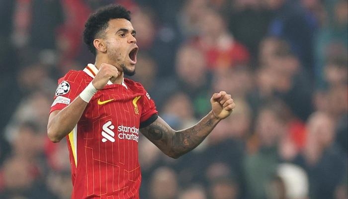لـ3 أسباب.. لماذا يريد هانز فليك ضم لويس دياز إلى برشلونة؟