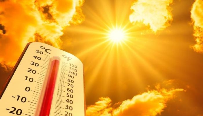 أجواء حارة وتحذيرات من الأتربة.. تفاصيل حالة الطقس ودرجات الحرارة المتوقعة في مصر غدا الجمعة