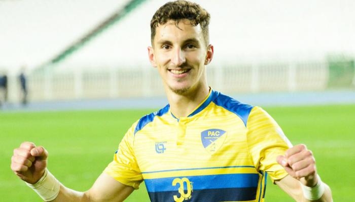 عبر عادل بولبينة.. بلماضي يجهز مفاجأة لمدرب الجزائر