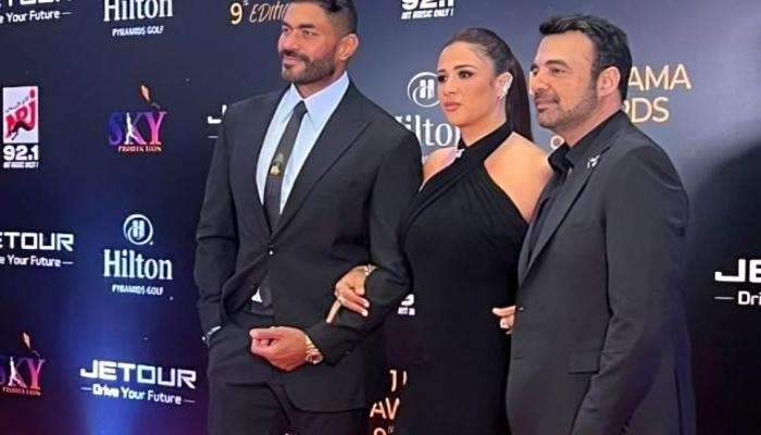 «كأس إنرجي للدراما» 2025: إطلالات مبهرة للنجوم وتكريم الزعيم عادل إمام